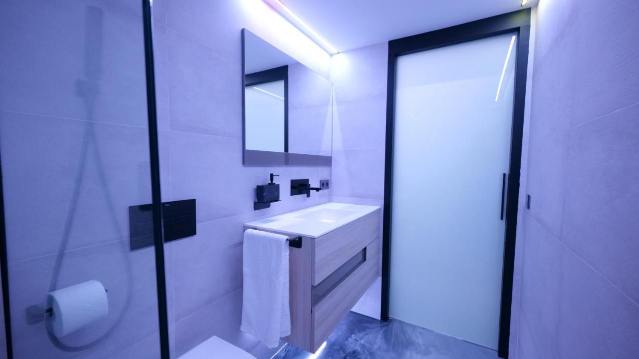 Apartament La Farola - Luxury Domotic Flat In Puerto Deportivo Marbella Zewnętrze zdjęcie