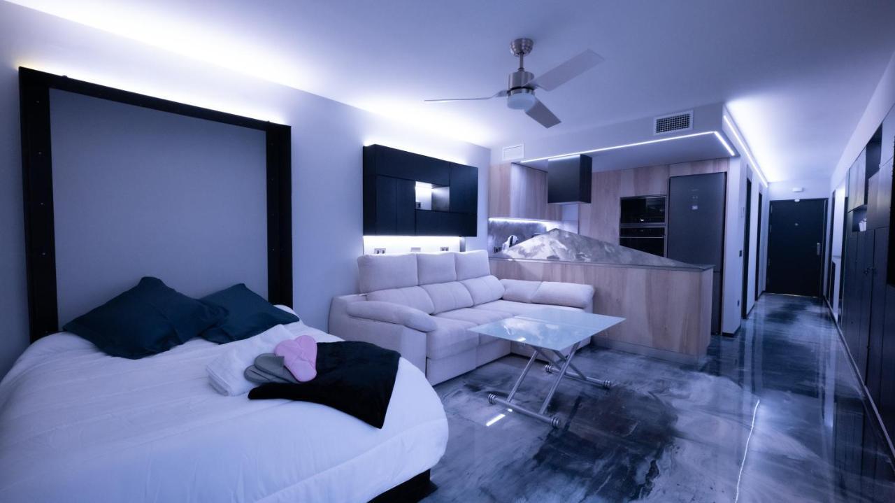 Apartament La Farola - Luxury Domotic Flat In Puerto Deportivo Marbella Zewnętrze zdjęcie