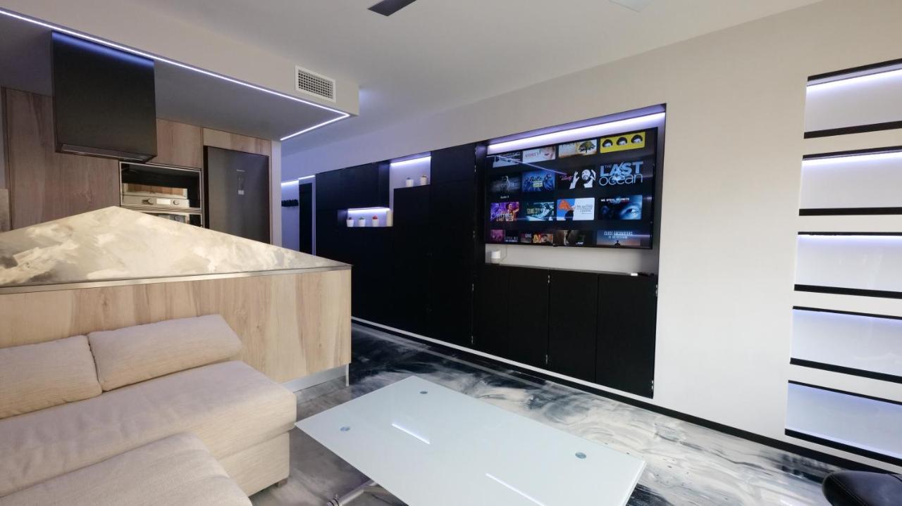 Apartament La Farola - Luxury Domotic Flat In Puerto Deportivo Marbella Zewnętrze zdjęcie